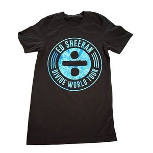Ed Sheeran: Divide World Tour concert T-Shirt: Women’s Slim Fit: Pop Music